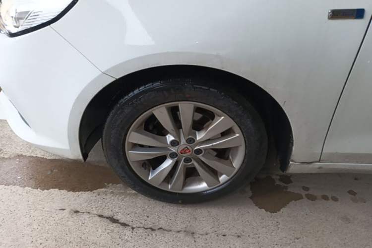 Used Roewe 360 2018 PLUS 1.5L Automatic Luxury Edition Left Front Wheel Hub