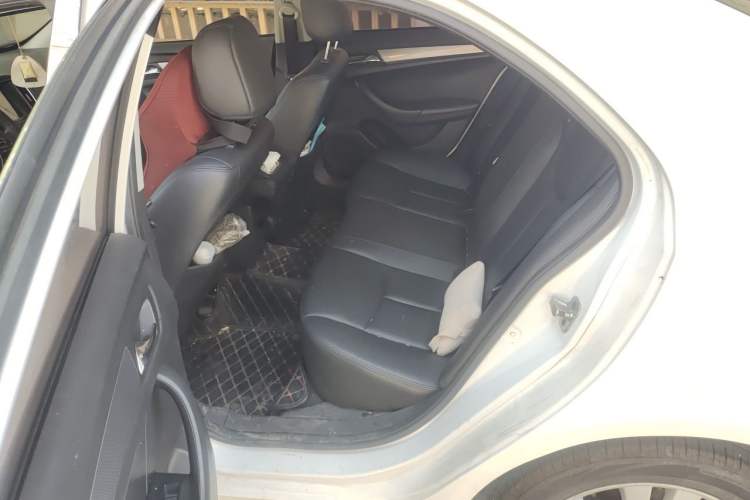 Used Roewe 360 2018 PLUS 1.5L Automatic Luxury Edition Left Rear Seat