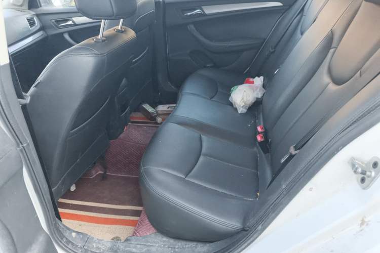 Used Roewe 360 2018 PLUS 1.5L Automatic Luxury Edition Left Rear Seat
