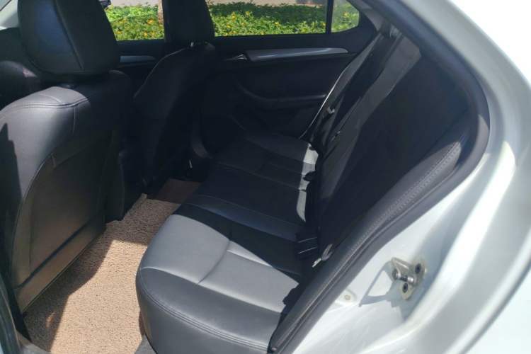 Used Roewe 360 2018 PLUS 1.5L Automatic Luxury Edition Left Rear Seat