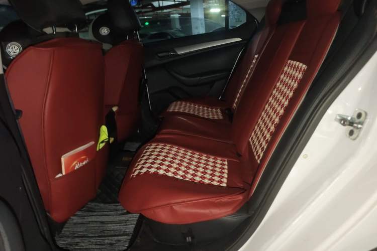 Used Roewe 360 2018 PLUS 1.5L Automatic Luxury Edition Left Rear Seat