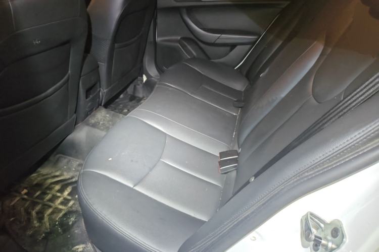 Used Roewe 360 2018 PLUS 1.5L Automatic Luxury Edition Left Rear Seat