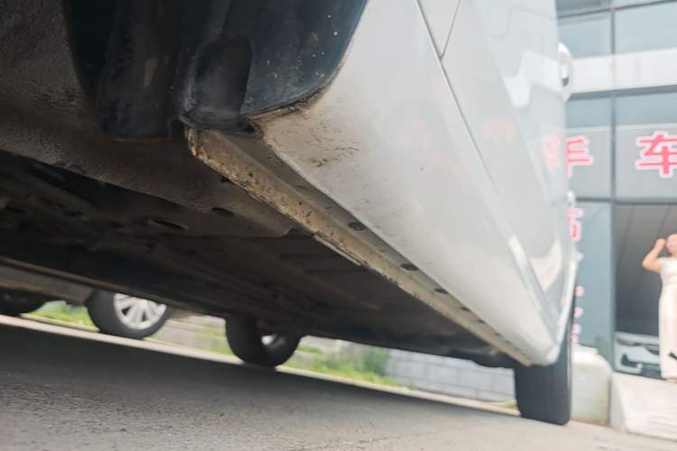 Used Roewe 360 2018 PLUS 1.5L Automatic Luxury Edition Left Side Sill