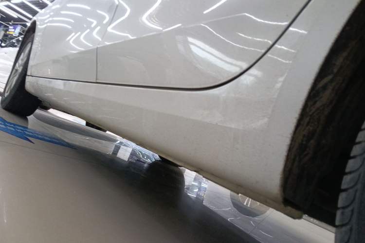Used Roewe 360 2018 PLUS 1.5L Manual Luxury Edition Left Side Sill
