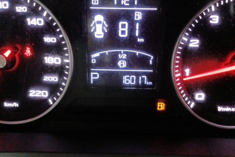 Used Roewe 360 2018 PLUS 1.5L Automatic Luxury Edition Odometer Close Up