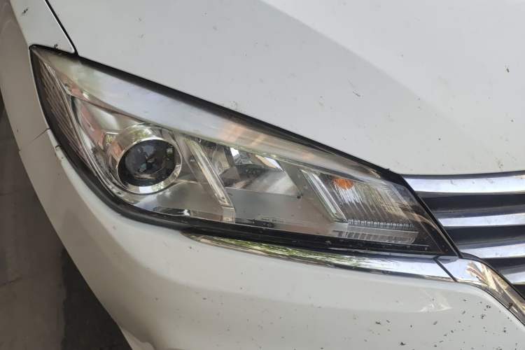 Used Roewe 360 2018 PLUS 1.5L Automatic Luxury Edition Right Front Headlight