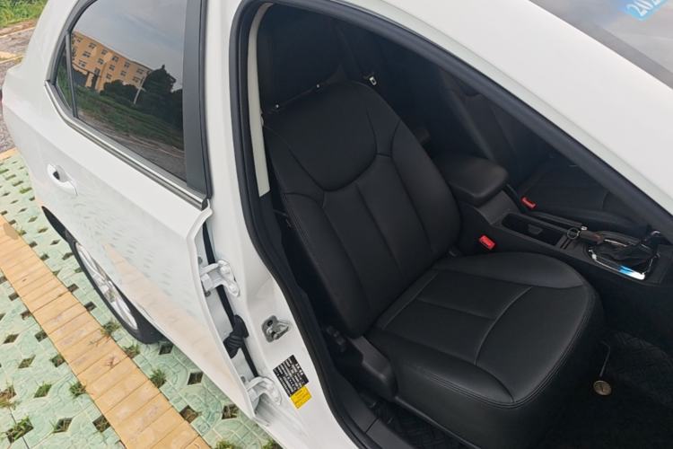Used Roewe 360 2018 PLUS 1.5L Automatic Luxury Edition Right Front Seat
