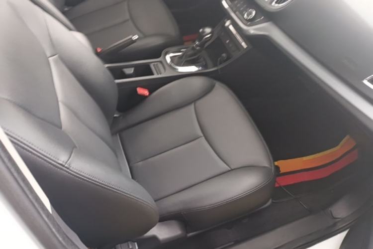Used Roewe 360 2018 PLUS 1.5L Automatic Luxury Edition Right Front Seat