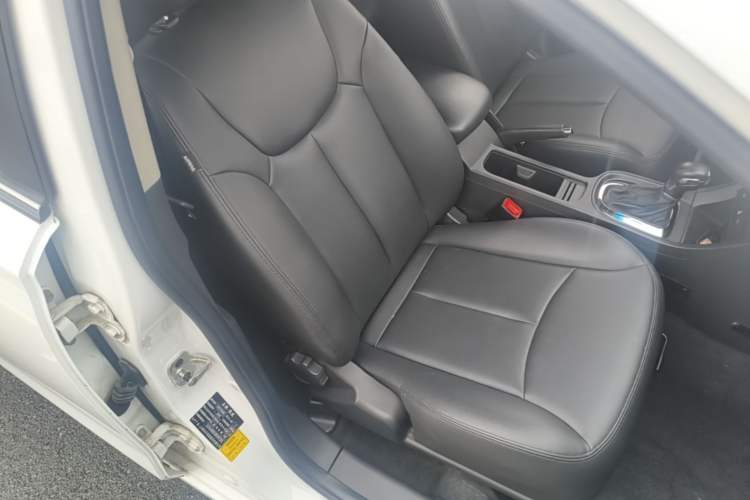 Used Roewe 360 2018 PLUS 1.5L Automatic Luxury Edition Right Front Seat