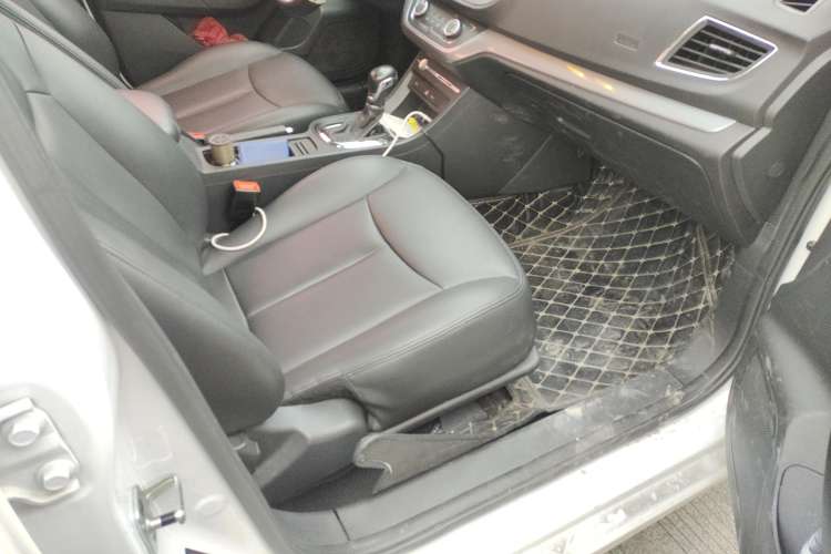 Used Roewe 360 2018 PLUS 1.5L Automatic Luxury Edition Right Front Seat