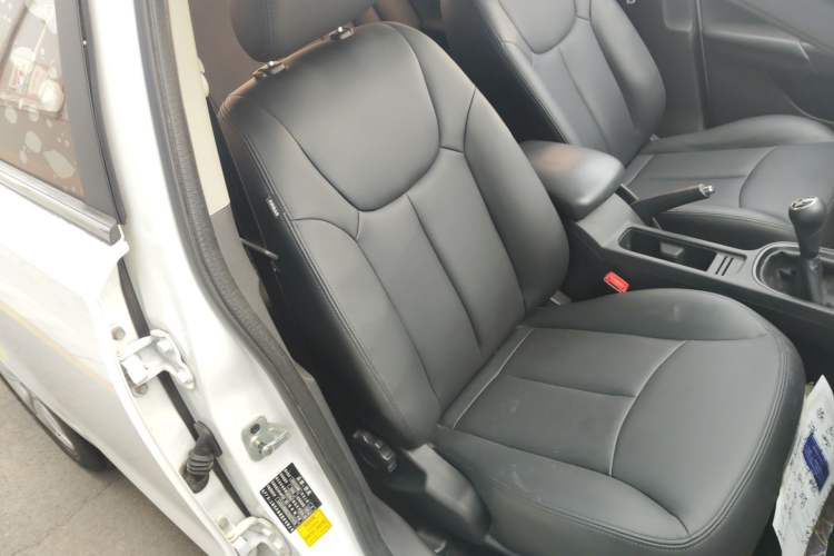 Used Roewe 360 2018 PLUS 1.5L Manual Luxury Edition Right Front Seat