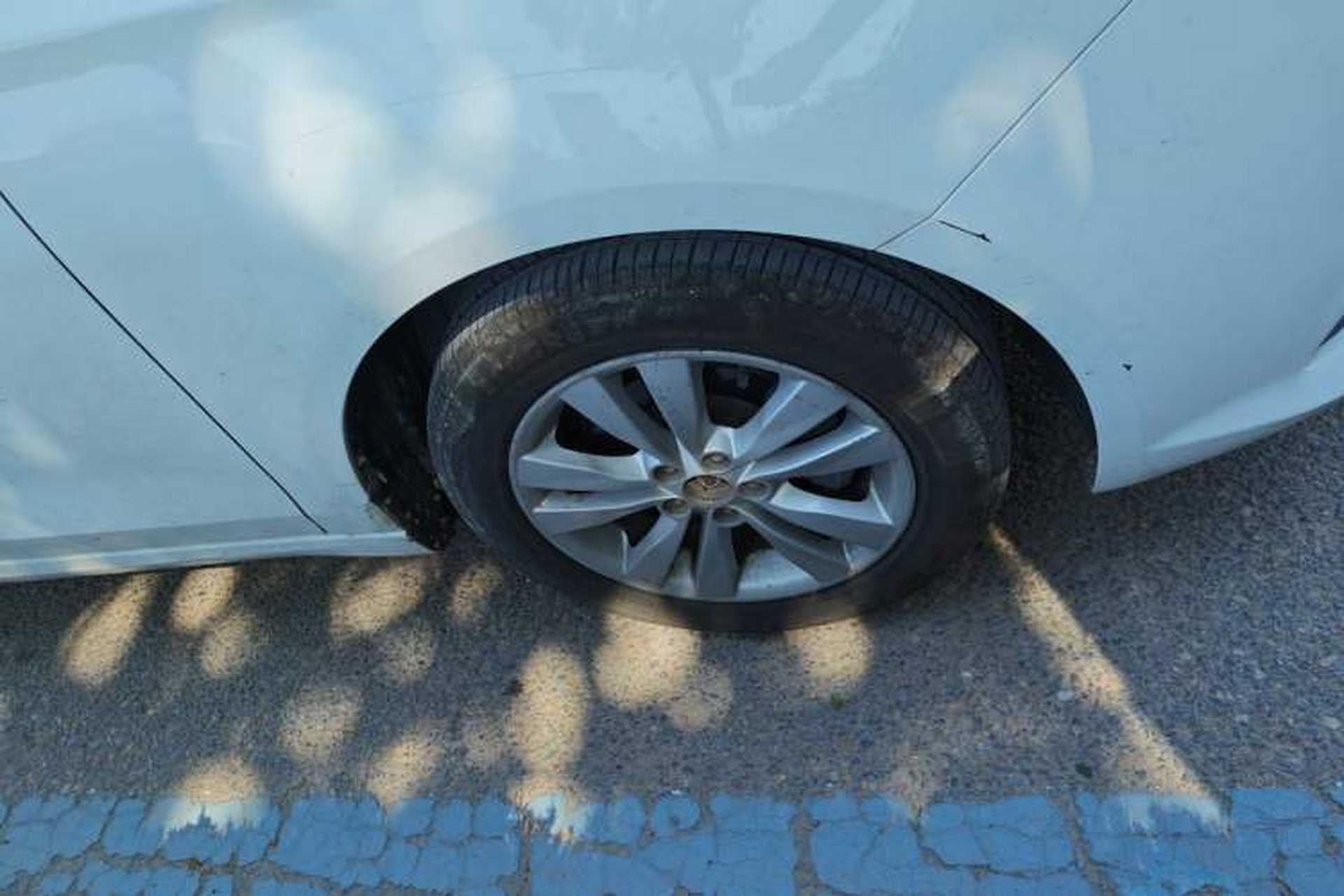 Used Roewe 360 2018 PLUS 1.5L Manual Luxury Edition Right Front Wheel Hub