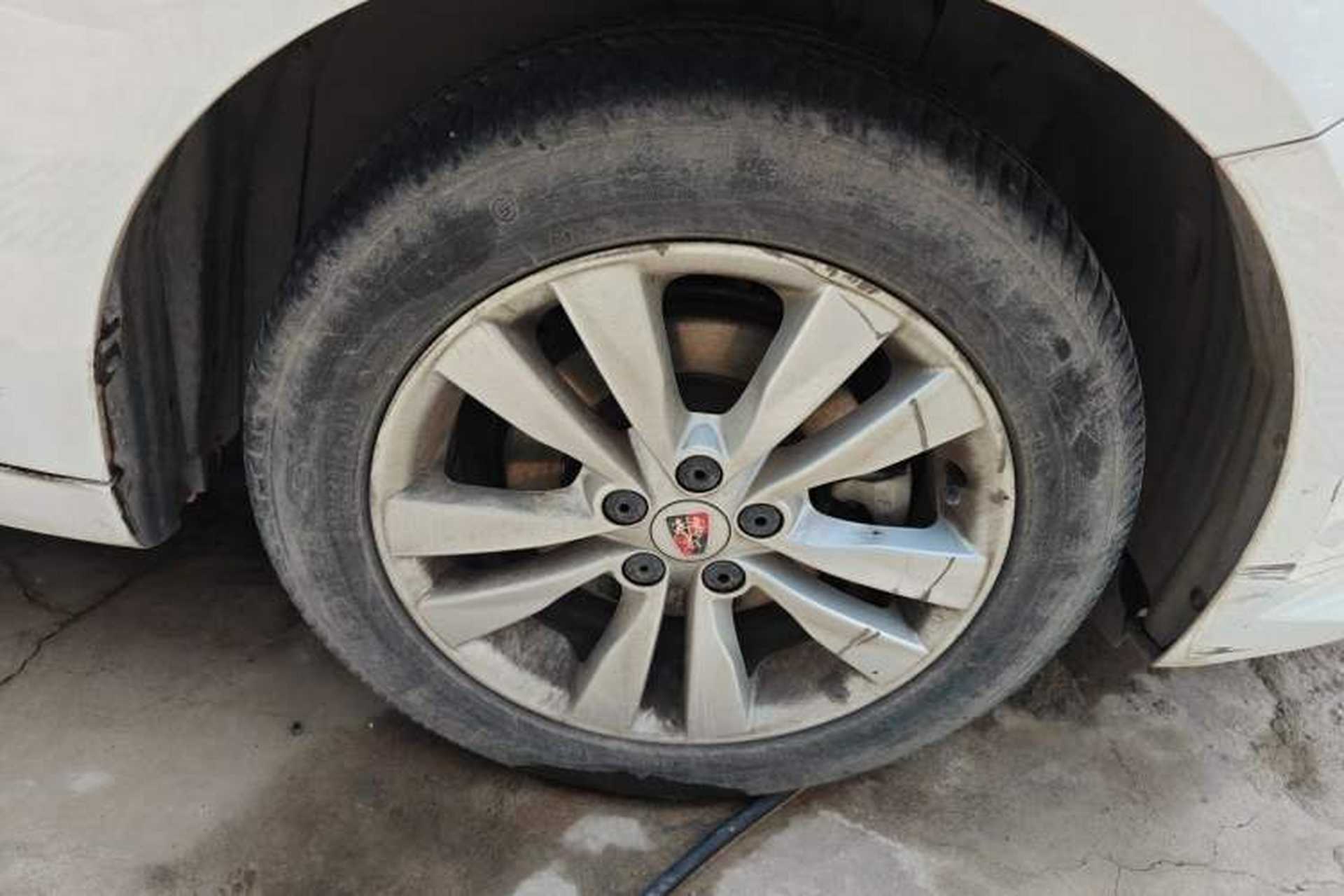 Used Roewe 360 2018 PLUS 1.5L Automatic Luxury Edition Right Front Wheel Hub