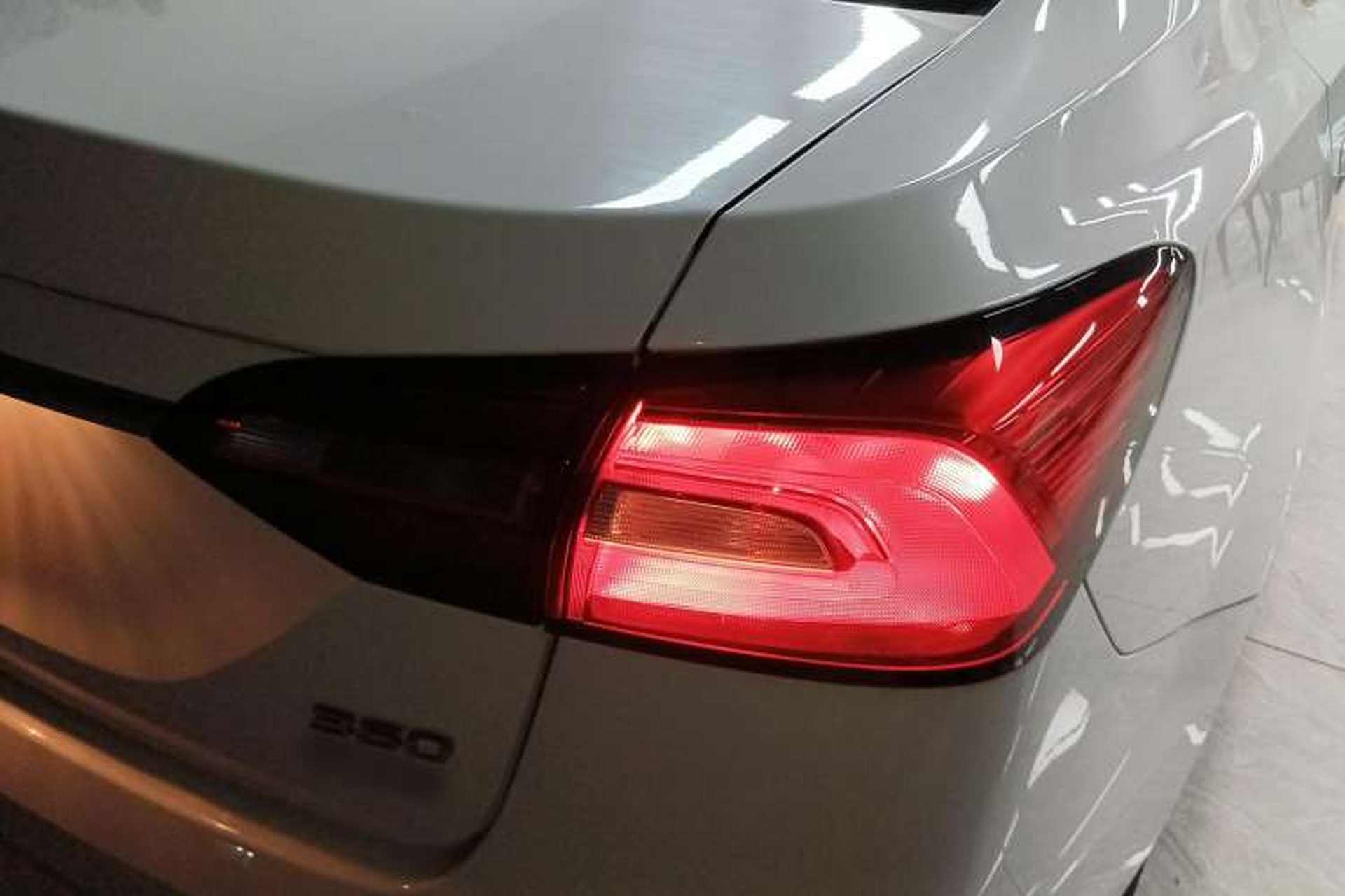 Used Roewe 360 2018 PLUS 1.5L Automatic Luxury Edition Right Rear Taillight