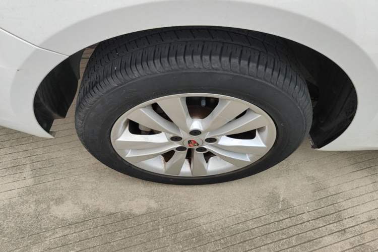 Used Roewe 360 2018 PLUS 1.5L Automatic Luxury Edition Right Rear Wheel Hub
