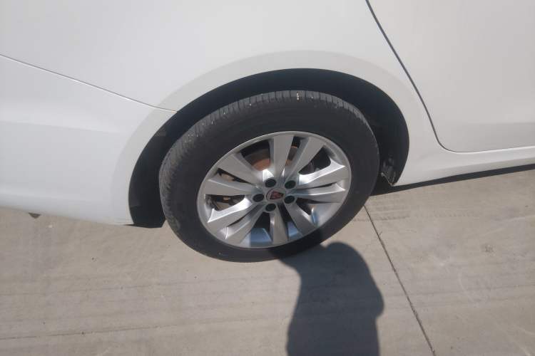 Used Roewe 360 2018 PLUS 1.5L Manual Luxury Edition Right Rear Wheel Hub