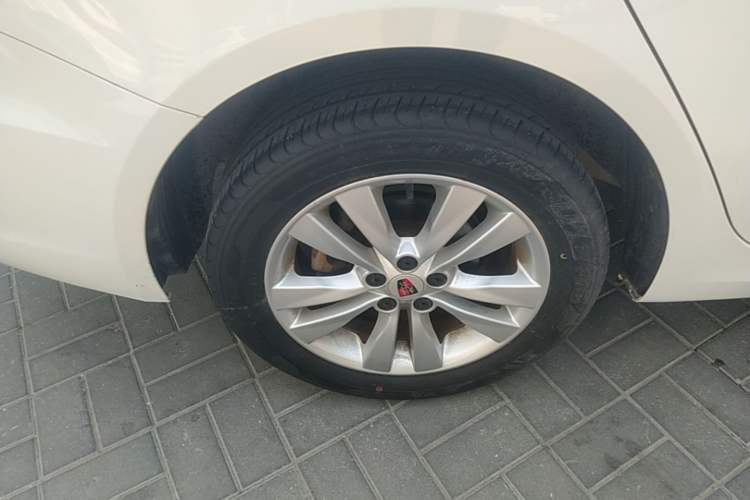Used Roewe 360 2018 PLUS 1.5L Automatic Luxury Edition Right Rear Wheel Hub