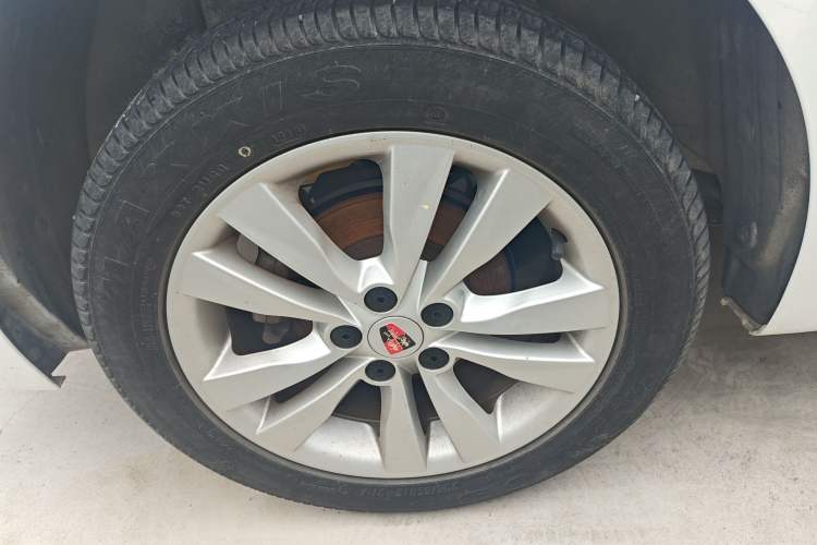 Used Roewe 360 2018 PLUS 1.5L Automatic Luxury Edition Right Rear Wheel Hub