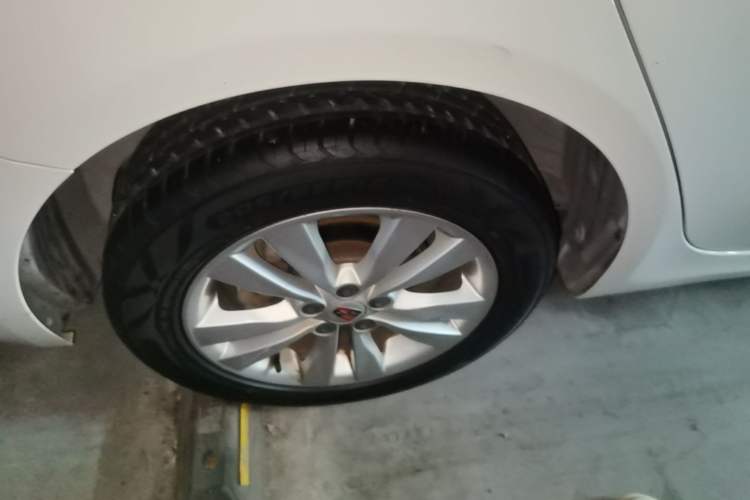 Used Roewe 360 2018 PLUS 1.5L Automatic Luxury Edition Right Rear Wheel Hub
