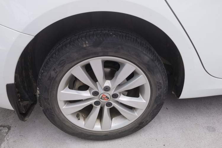 Used Roewe 360 2018 PLUS 1.5L Manual Luxury Edition Right Rear Wheel Hub