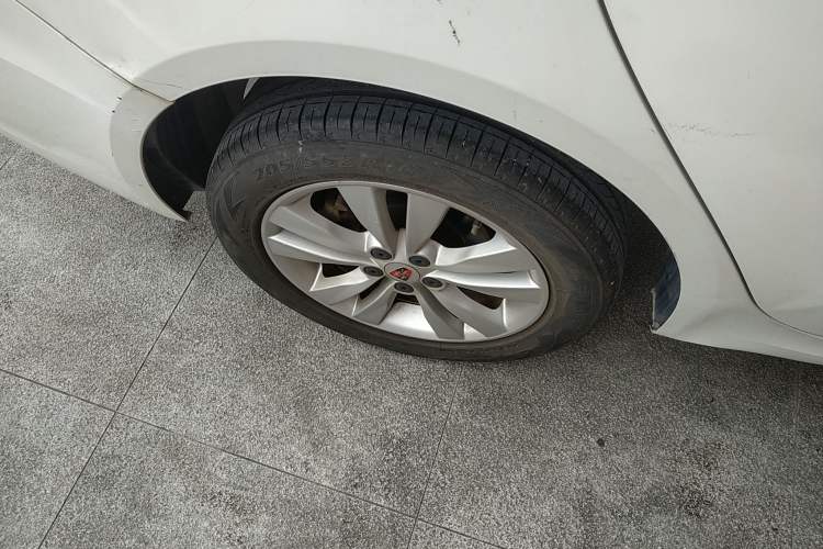 Used Roewe 360 2018 PLUS 1.5L Automatic Luxury Edition Right Rear Wheel Hub