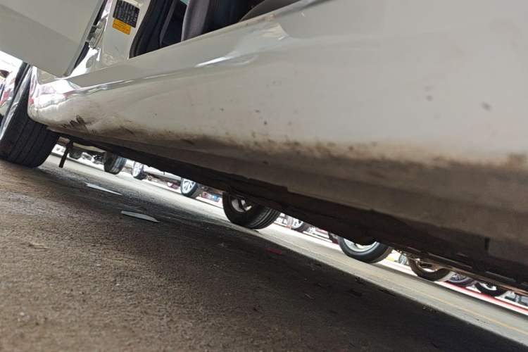 Used Roewe 360 2018 PLUS 1.5L Automatic Luxury Edition Right Side Sill
