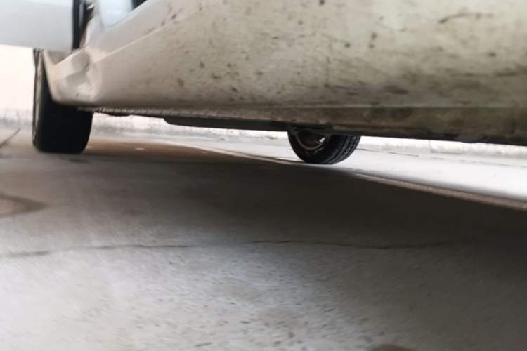 Used Roewe 360 2018 PLUS 1.5L Automatic Luxury Edition Right Side Sill