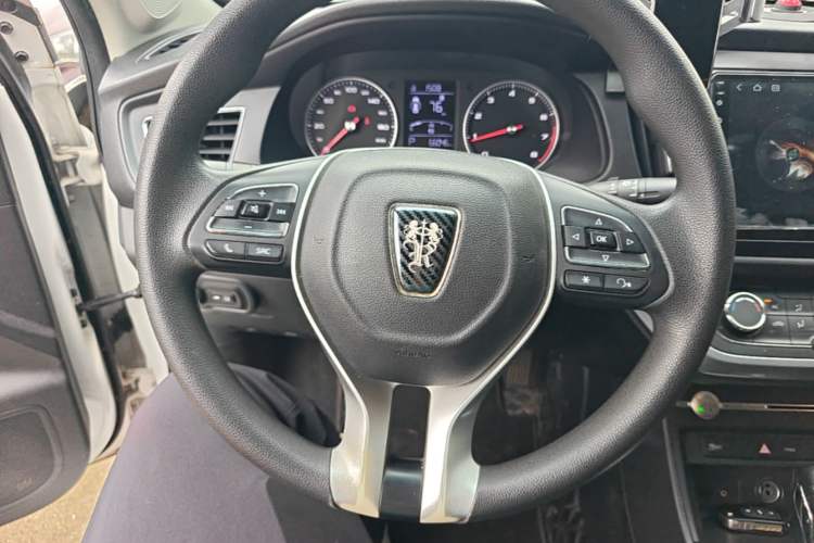 Used Roewe 360 2018 PLUS 1.5L Automatic Luxury Edition Steering Wheel
