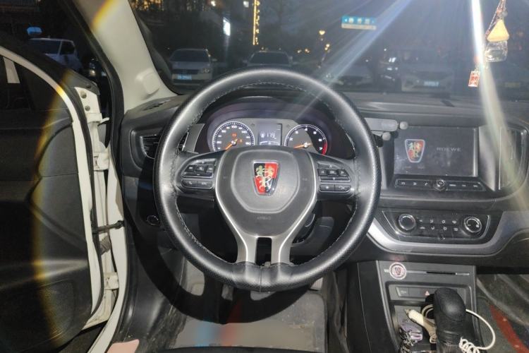 Used Roewe 360 2018 PLUS 1.5L Automatic Luxury Edition Steering Wheel