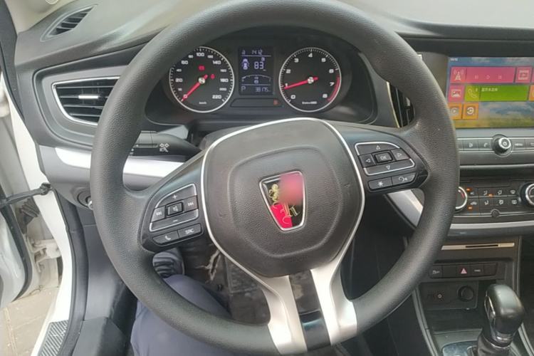 Used Roewe 360 2018 PLUS 1.5L Automatic Luxury Edition Steering Wheel