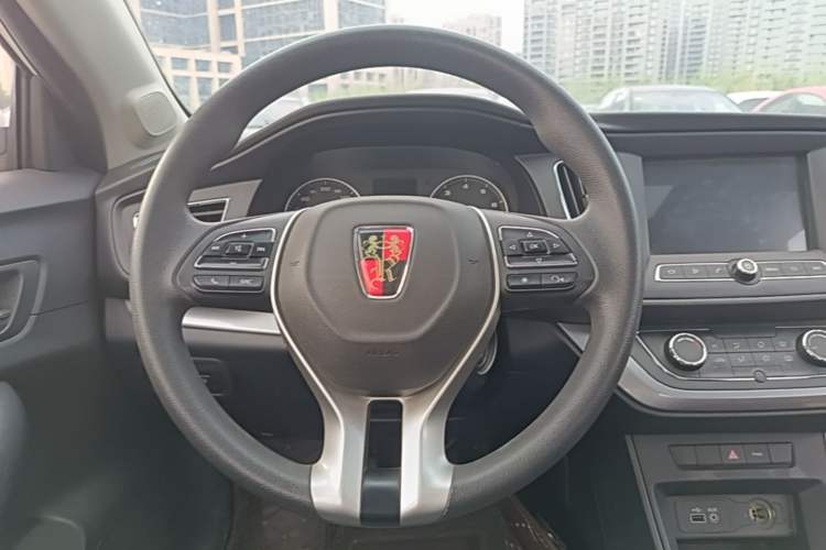 Used Roewe 360 2018 PLUS 1.5L Manual Luxury Edition Steering Wheel