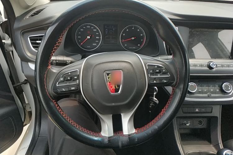 Used Roewe 360 2018 PLUS 1.5L Manual Luxury Edition Steering Wheel