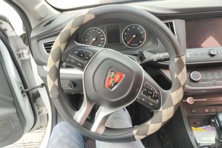 Used Roewe 360 2018 PLUS 1.5L Automatic Luxury Edition Steering Wheel