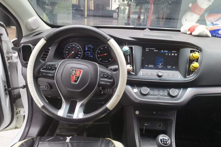Used Roewe 360 2018 PLUS 1.5L Manual Luxury Edition Steering Wheel