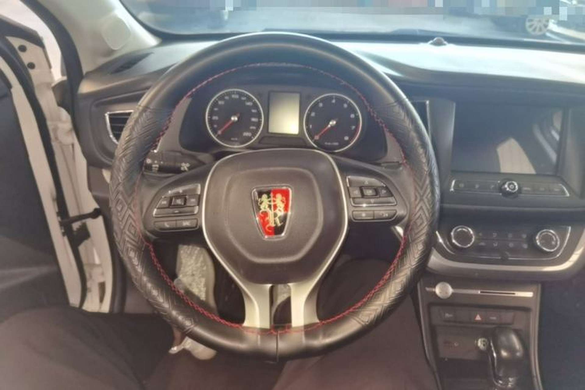 Used Roewe 360 2018 PLUS 1.5L Automatic Luxury Edition Steering Wheel