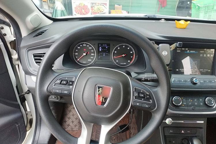 Used Roewe 360 2018 PLUS 1.5L Automatic Luxury Edition Steering Wheel