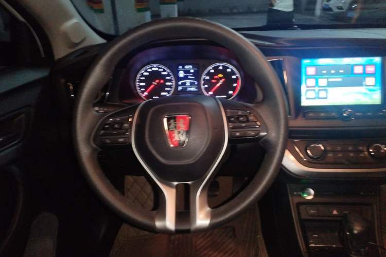 Used Roewe 360 2018 PLUS 1.5L Automatic Luxury Edition Steering Wheel