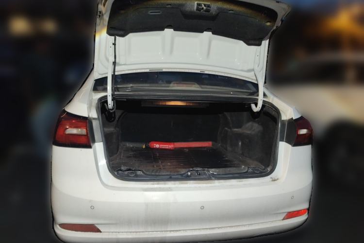 Used Roewe 360 2018 PLUS 1.5L Automatic Luxury Edition Trunk
