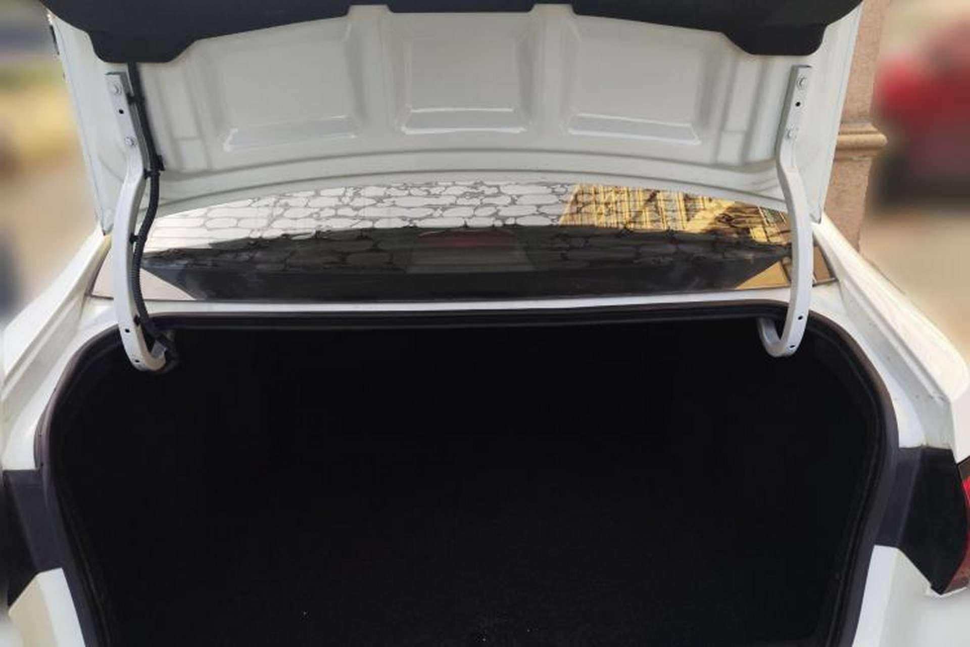 Used Roewe 360 2018 PLUS 1.5L Manual Luxury Edition Trunk