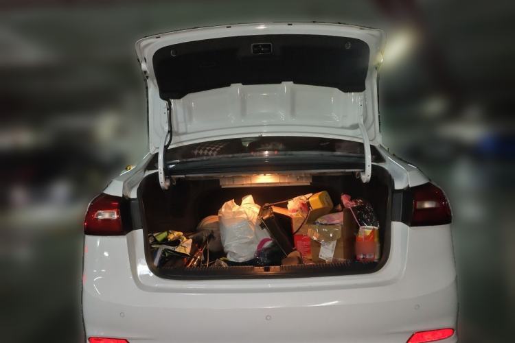 Used Roewe 360 2018 PLUS 1.5L Automatic Luxury Edition Trunk