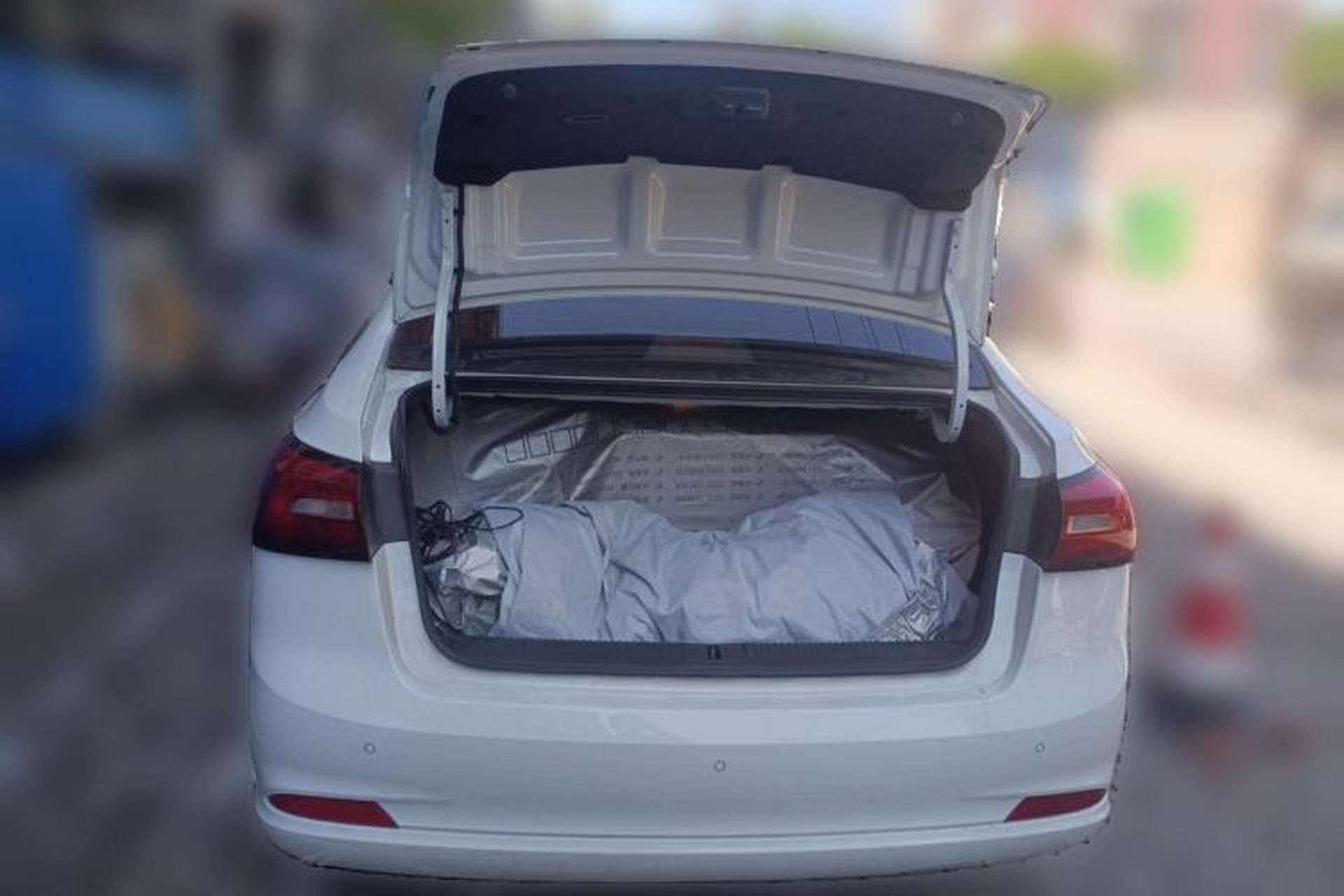 Used Roewe 360 2018 PLUS 1.5L Automatic Luxury Edition Trunk