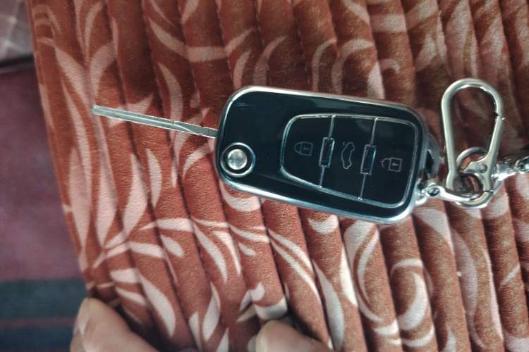 Used Roewe 360 2018 PLUS 1.5L Manual Luxury Edition Vehicle Key
