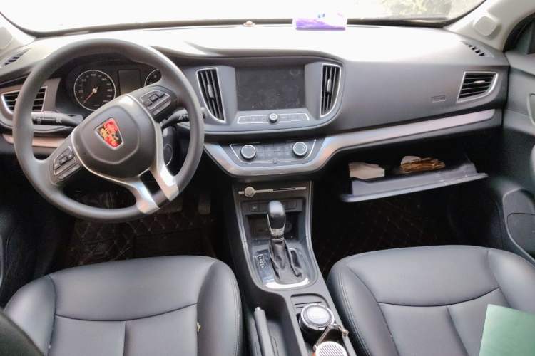 Used Roewe 360 2018 PLUS 1.5L Automatic Luxury Edition Center Console