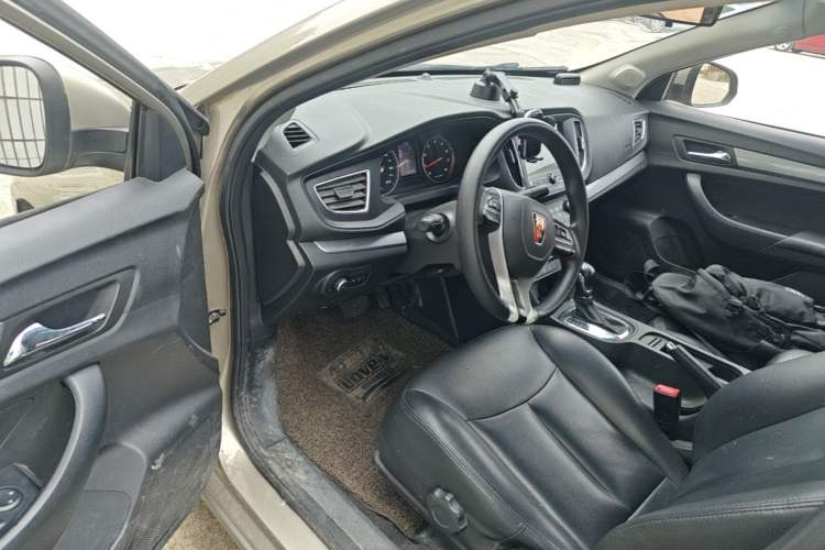 Used Roewe 360 2018 PLUS 1.5L Automatic Luxury Edition Driver Seat