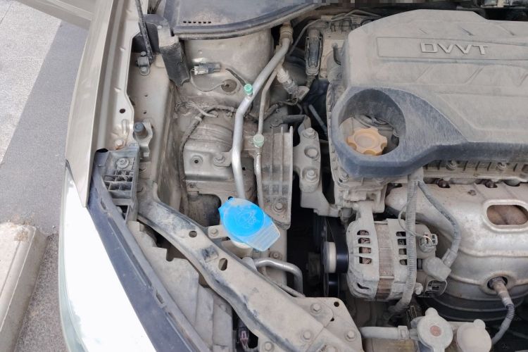 Used Roewe 360 2018 PLUS 1.5L Automatic Luxury Edition Engine Bay Right