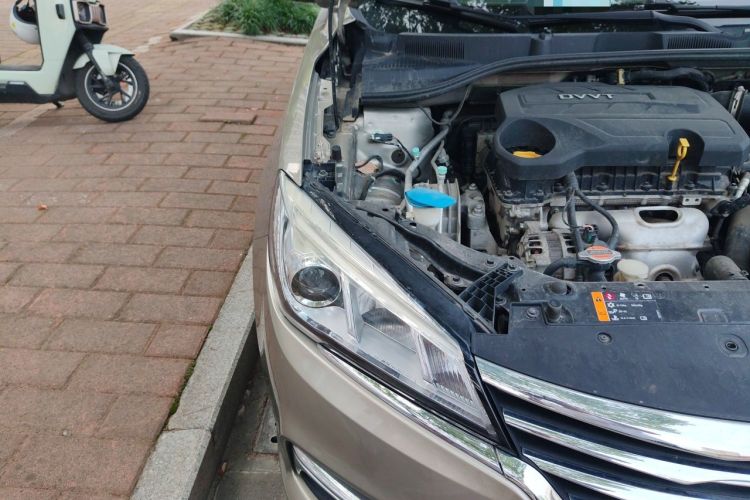 Used Roewe 360 2018 PLUS 1.5L Automatic Luxury Edition Engine Bay Right