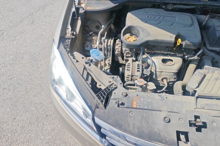 Used Roewe 360 2018 PLUS 1.5L Manual Luxury Edition Engine Bay Right