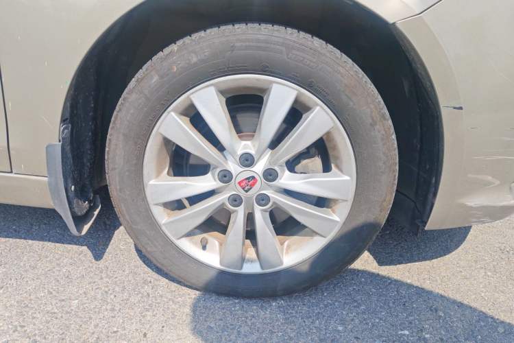 Used Roewe 360 2018 PLUS 1.5L Manual Luxury Edition Exterior 7