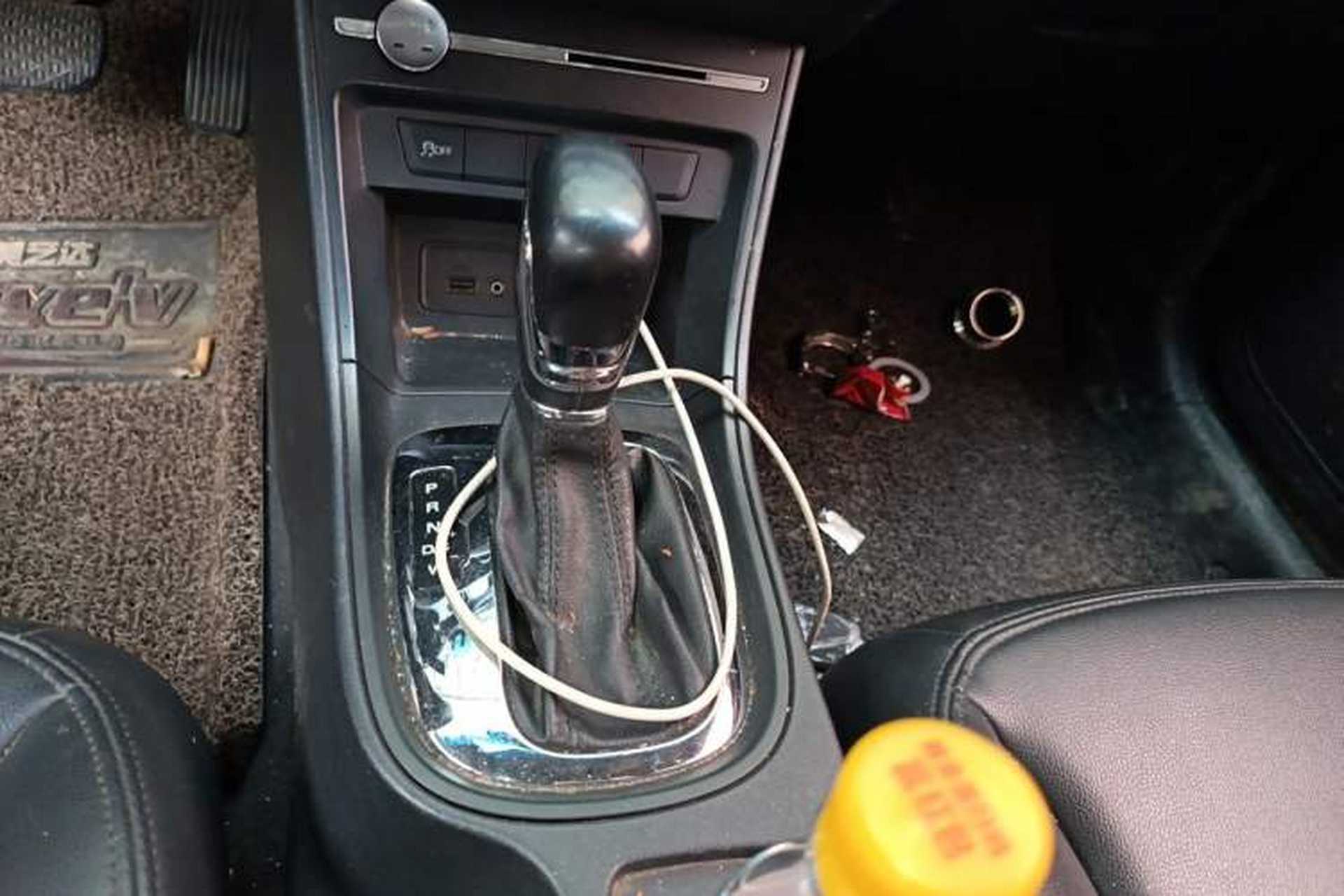 Used Roewe 360 2018 PLUS 1.5L Automatic Luxury Edition Gear Lever