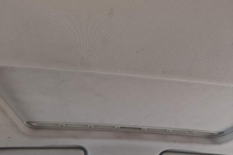 Used Roewe 360 2018 PLUS 1.5L Automatic Luxury Edition Headliner